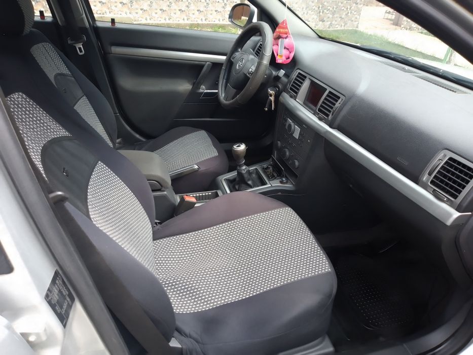 Vând Opel Vectra C