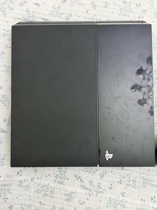 Sony PlayStation 4