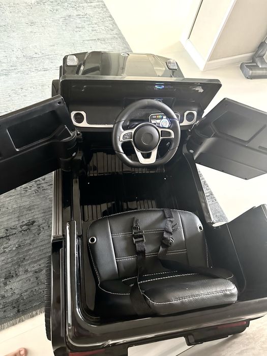 Электромобиль детский