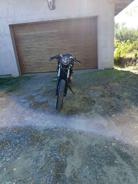 vand motocicleta yamaha tzr 50