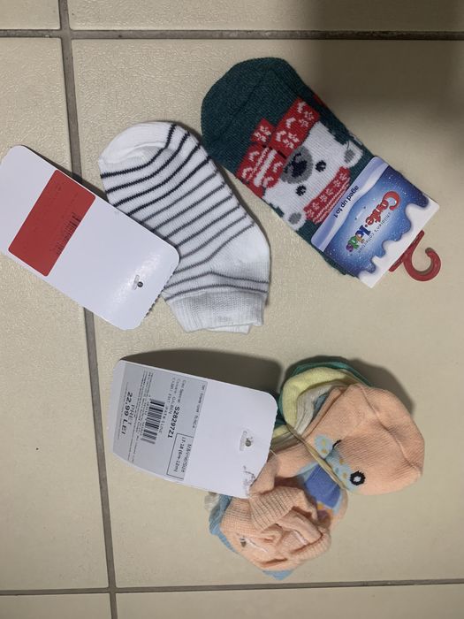 haine pentru bebeluși, noi, cu etichete