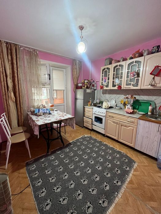 Продается 2х комнатный квартира