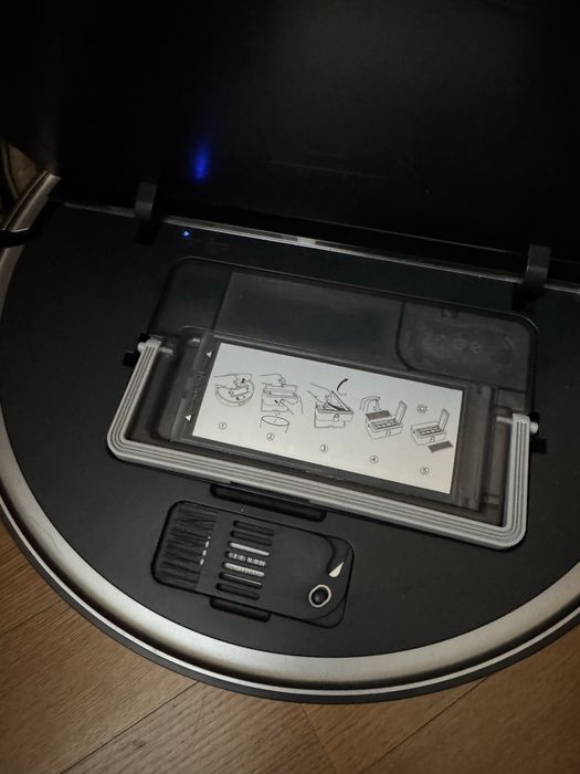 Продам робот-пылесос