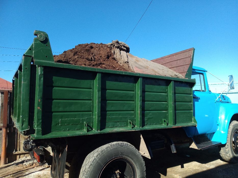 Перегной, чернозём,песок