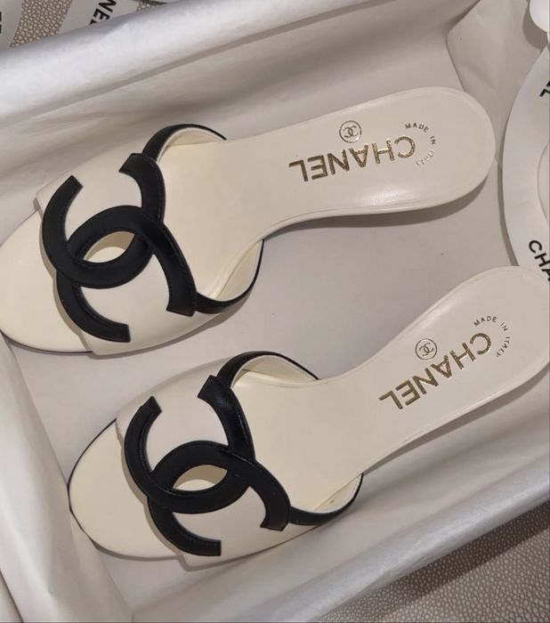 Papuci Chanel 26 premium marimea 41 pe stoc