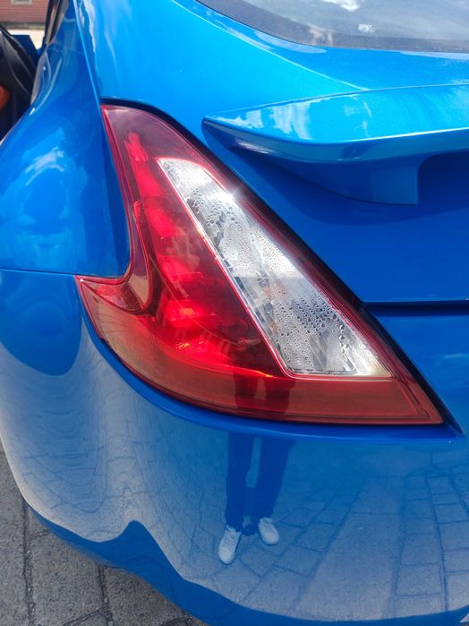 Автомобил Nissan 370z