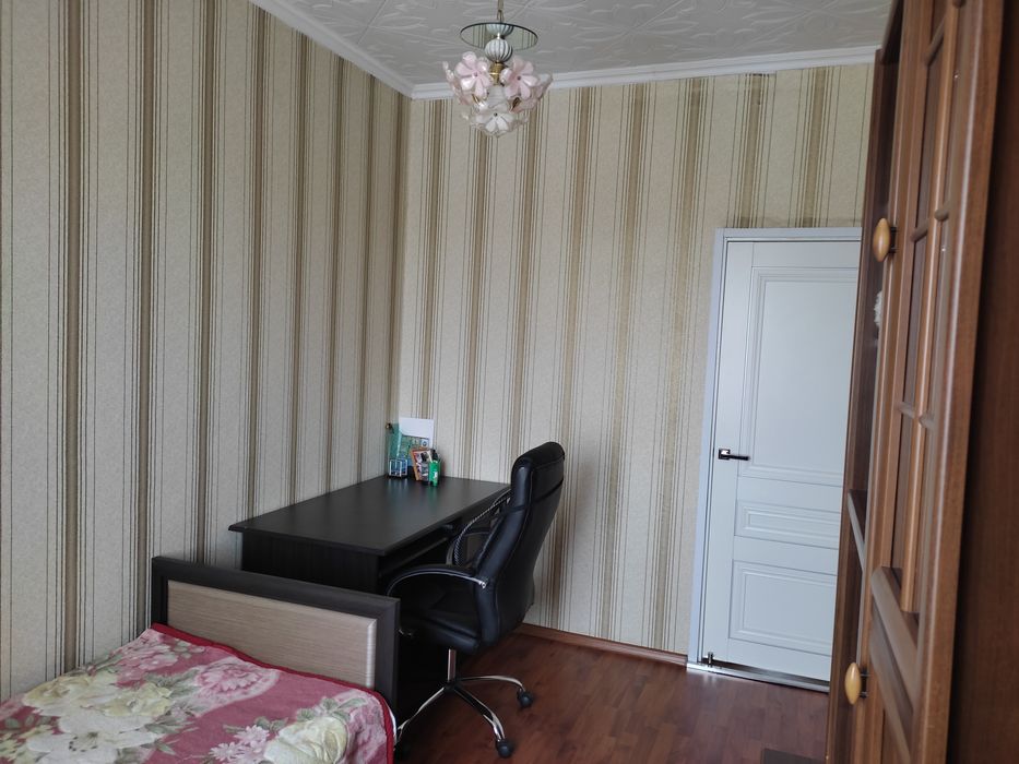 Продам 4-х комнатную квартиру