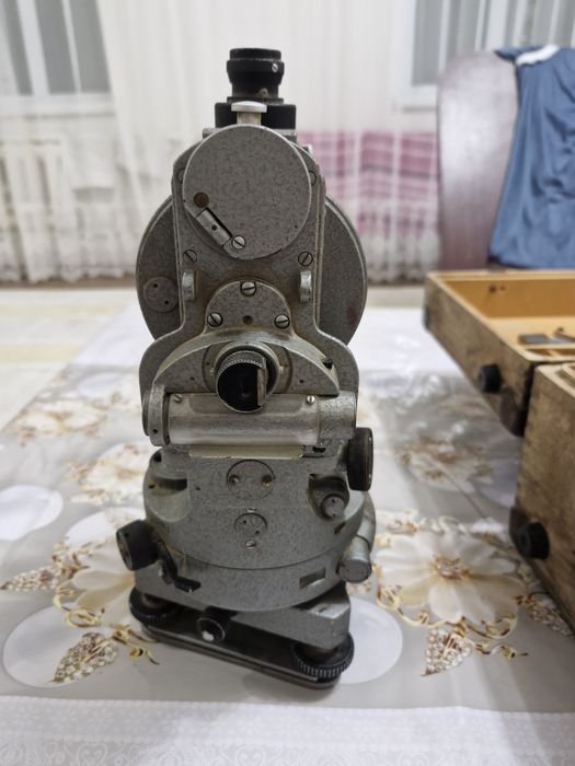 Продам теодолит, ТБ-3