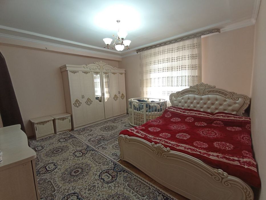 Продам 6 комн. Каракамыш 2/4 (банковский дом)