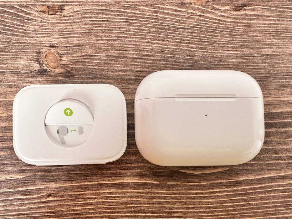 AirPods Pro 2 Lightning