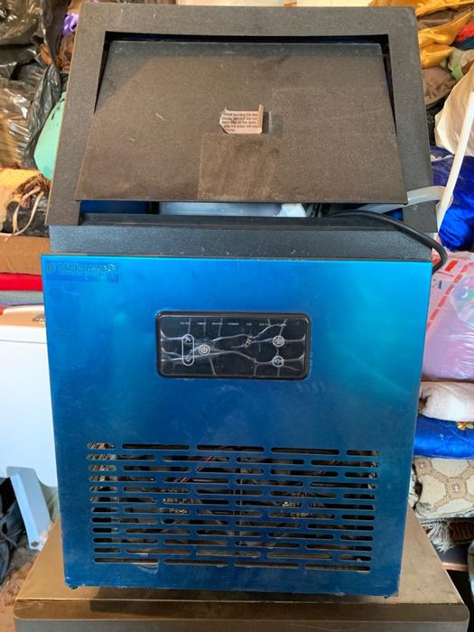 Продам Ледогенератор