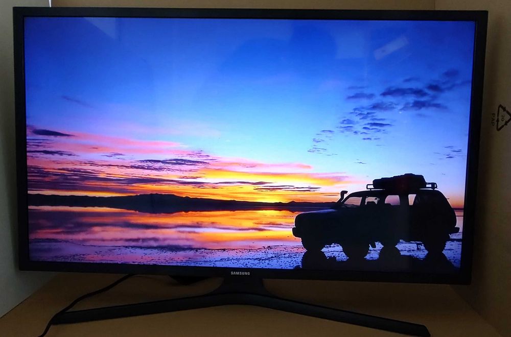 Телевизор SAMSUNG T32H390FEV