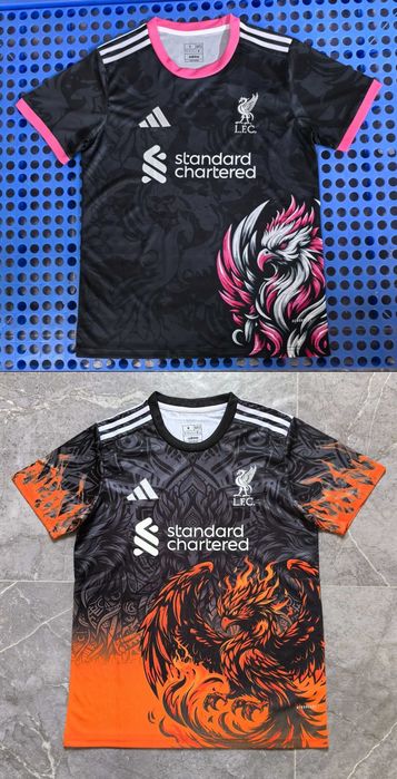 Футболни тениски на Ливърпул / Liverpool