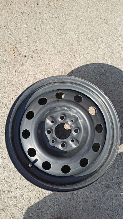 Продам диски за 2 штуки 12 тыс тенге