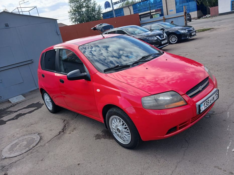 Продам машину шевроле авео