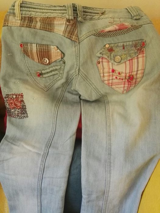 Къси потури,Гащеризон,Дънки с бродерия и Туника