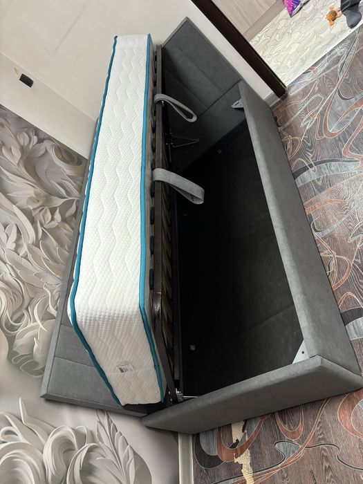 Кровать и Матрас