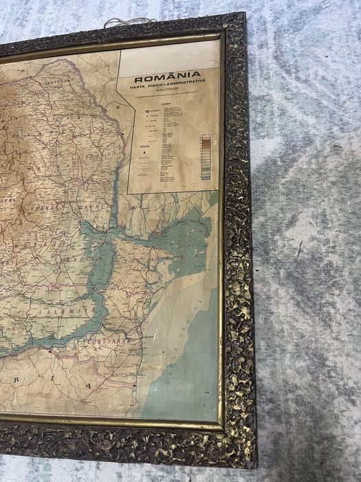 Tablou vechi cu harta romaniei