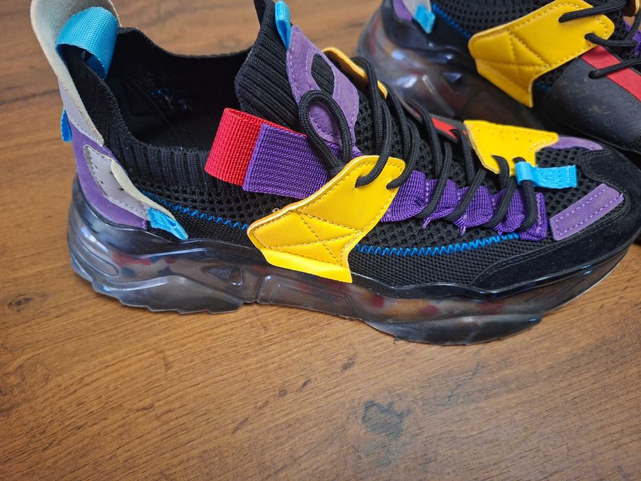 Маратонки удобни леки шарени  43номер