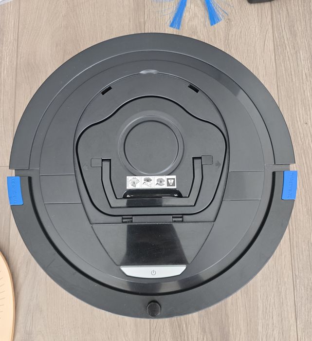 Прахосмукачка робот Philips SmartPro Compact FC8776