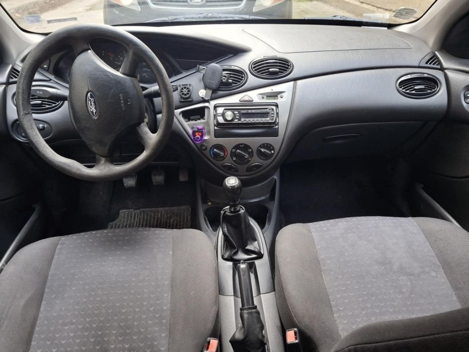 Продава се Ford Focus комби 1.8 дизел – 2004 г., сив металик
Локация: