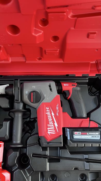 Перфоратор Milwaukee  SDS 1”