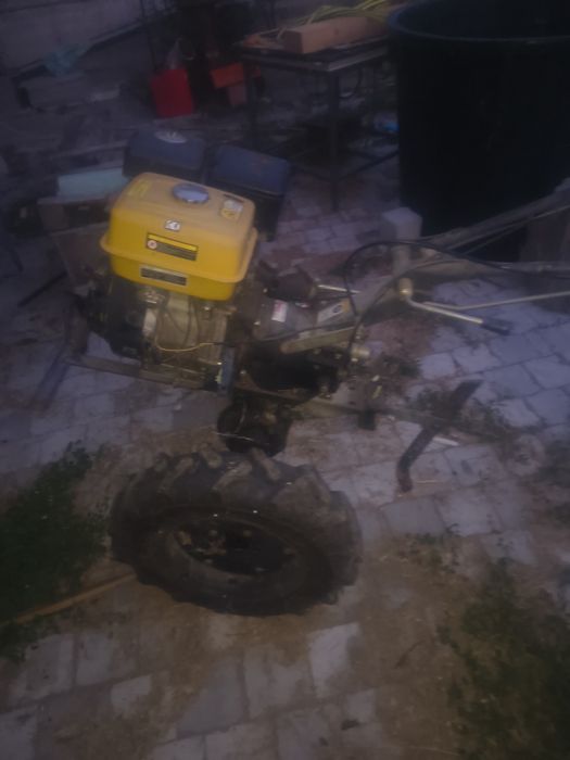 Motocultor de vînzare