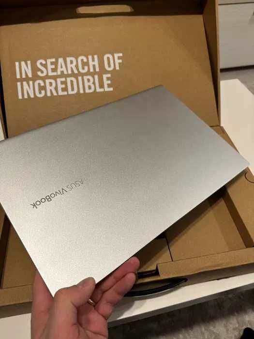 Laptop ASUS Vivobook 15 X1502ZA, i5-12500H, 16GB RAM, SSD 512GB, 15.6"