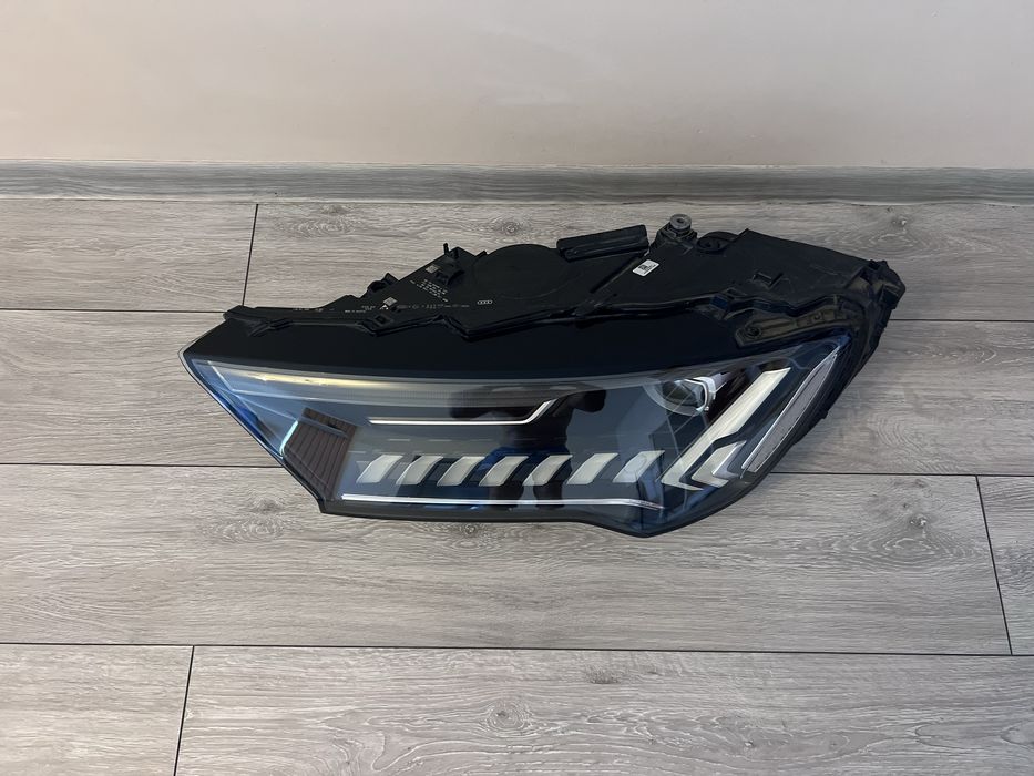 Far stanga Audi Q7 4M, Matrix, Original, De Europa, Cod 4m0941039C