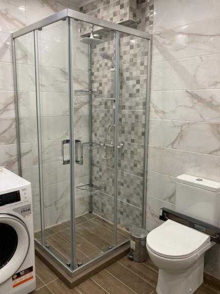 Дава се под наем Двустаен апартамент в Бургас, Възраждане - 69 кв.м за 357 € - Снимка #2