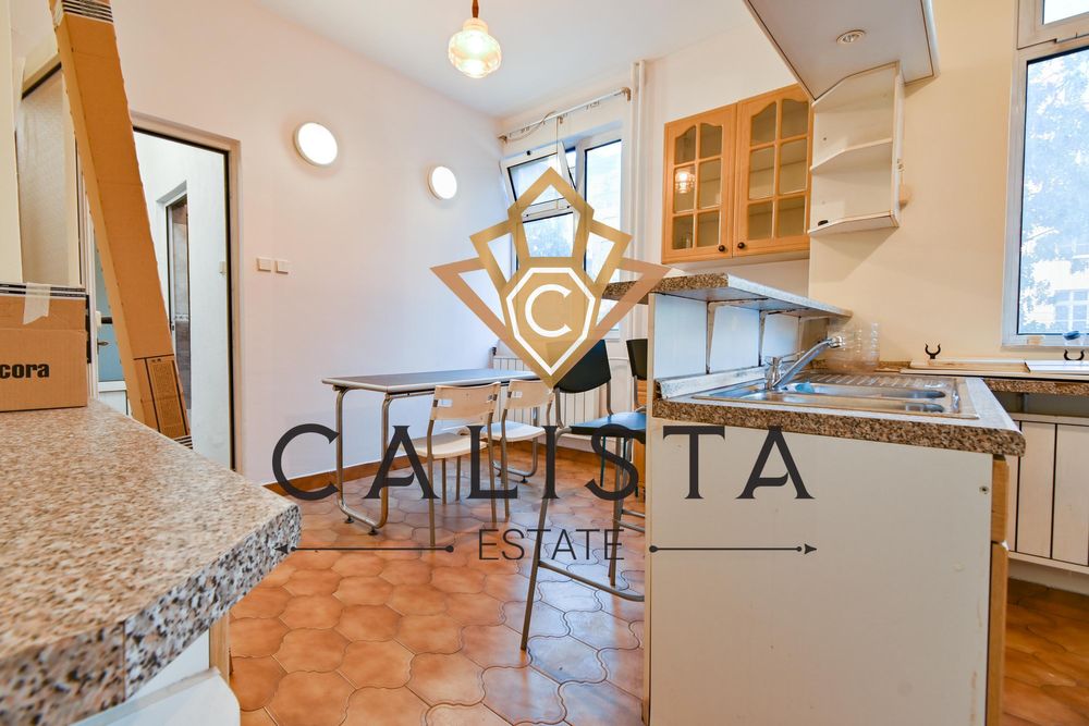 Дава се под наем Четиристаен апартамент в София, Докторски паметник - 122 кв.м за 800 € - Снимка #1