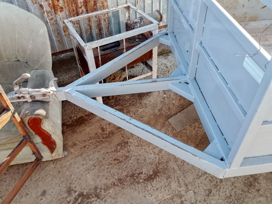 Прицеп қолдан шыққан