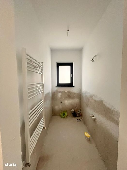 Apartament cu 3 Camere  78 mpI Suceava/Complex La Stejari I1400E/Mp