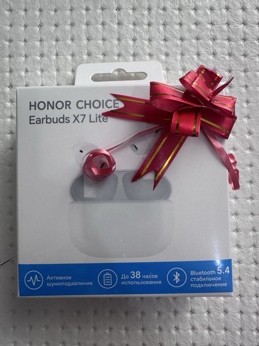 Продам наушник airpods