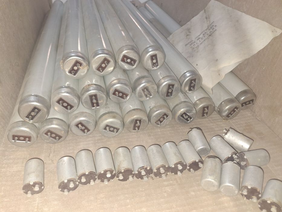 Люминесцентные лампы свет