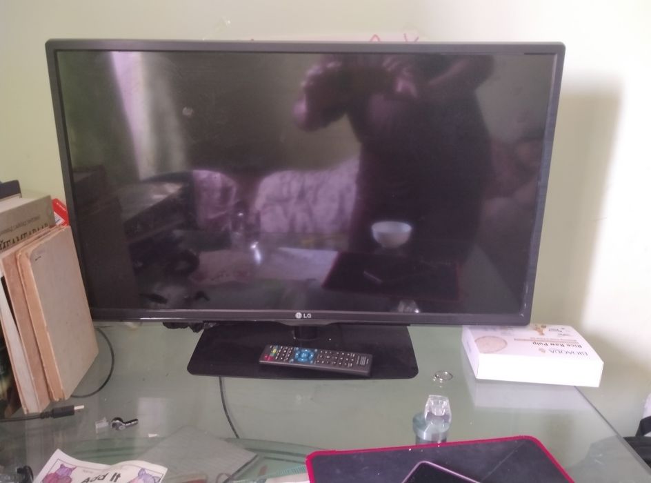 LG televzor sotiladi holati yaxshi