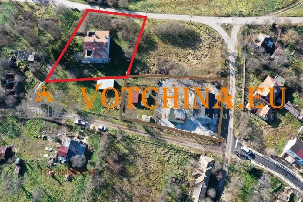 Простор и потенциал - масивна триетажна къща с панорамна гледка