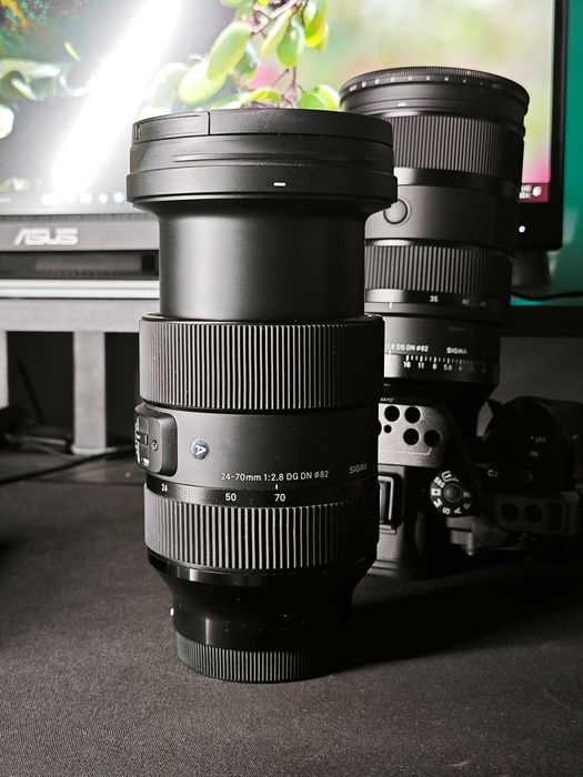 Sigma 24-70mm F/2.8 DG DN Art – Sony E-mount (Full-Frame)