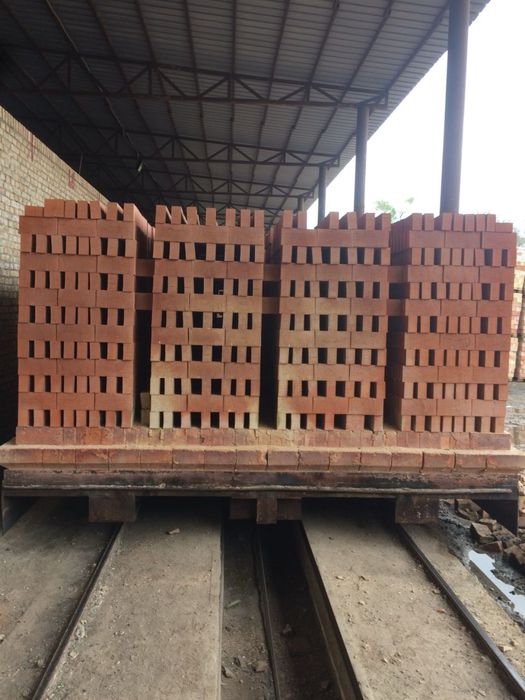 Красный кирпич стройтельные материалы