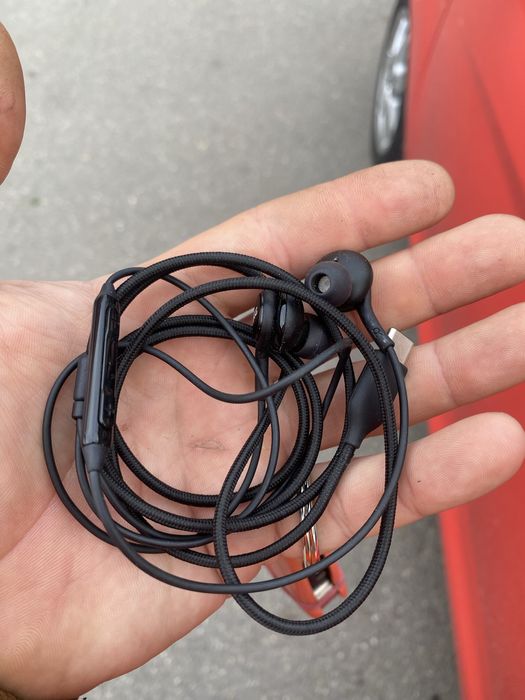 Casti tip AKG cu mufa tip C