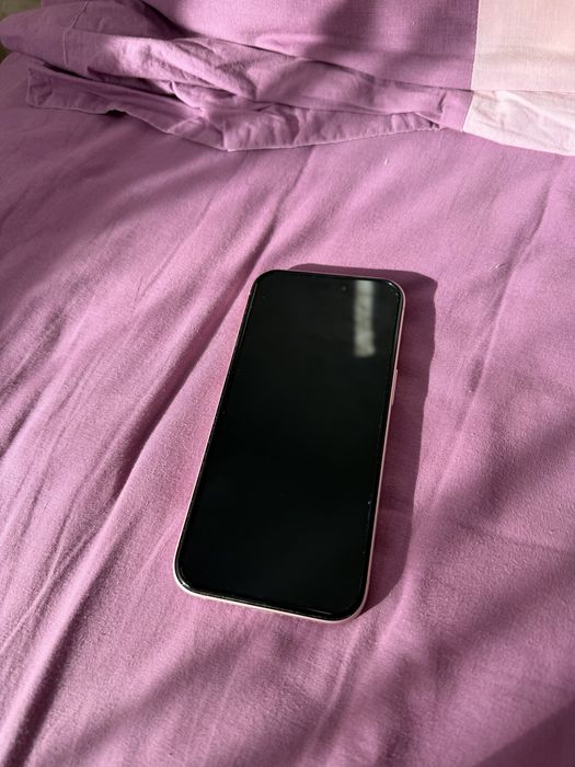 Продаю iPhone 15