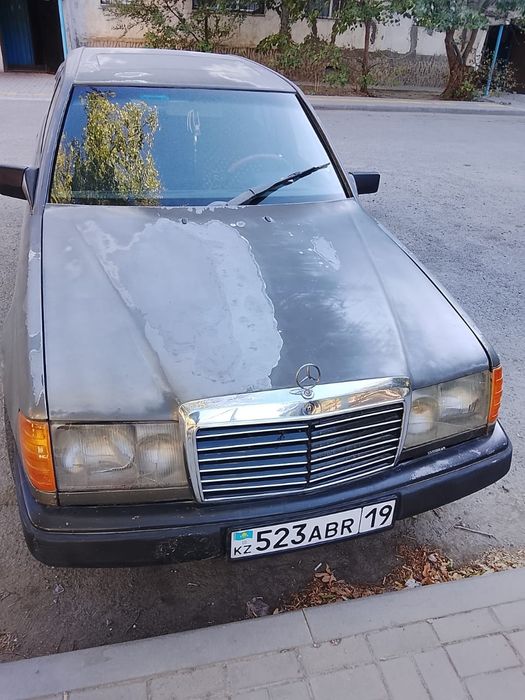 Продам мерседес 124