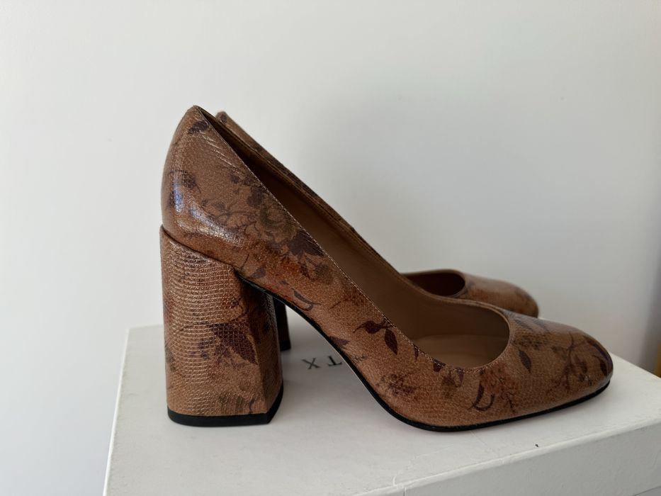 Pantofi 39 Farrutx noi