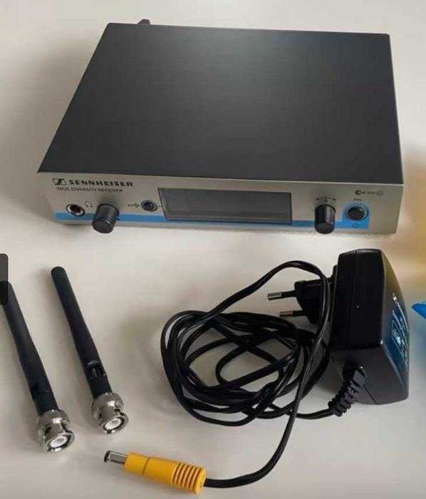 Sennheiser ew500 G3 wireless microphone