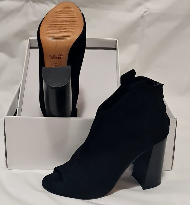 Botine cu vârf decupat, din piele întoarsă - Premium selection