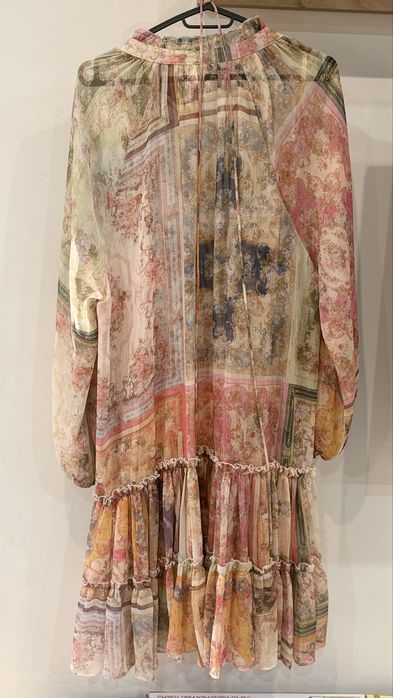 Официална рокля