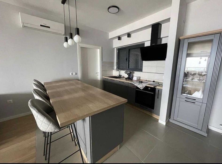 Дава се под наем Двустаен апартамент в Бургас, Зорница - 68 кв.м за 229.5 € - Снимка #3