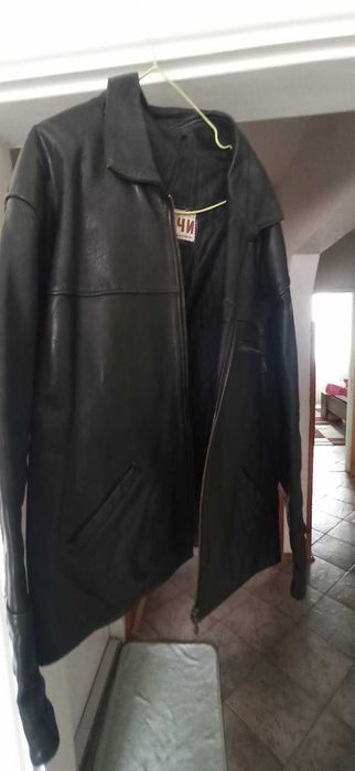 Кожено яке телешки бокс