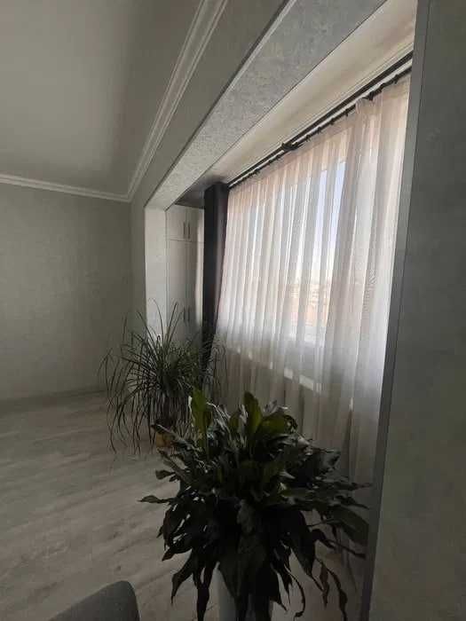 2-комнаты, Французская планировка, 63м², Отдельный вход