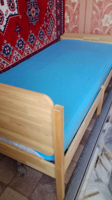 Продам кровать 200×90